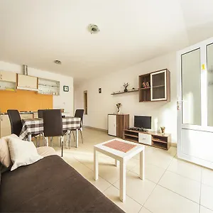 Katoro Relax Apartment